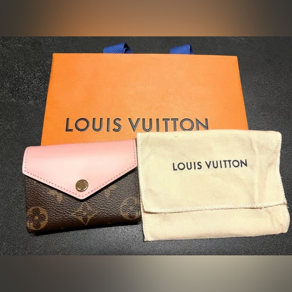 Louis Vuitton Brown and Pink Zoe Wallet